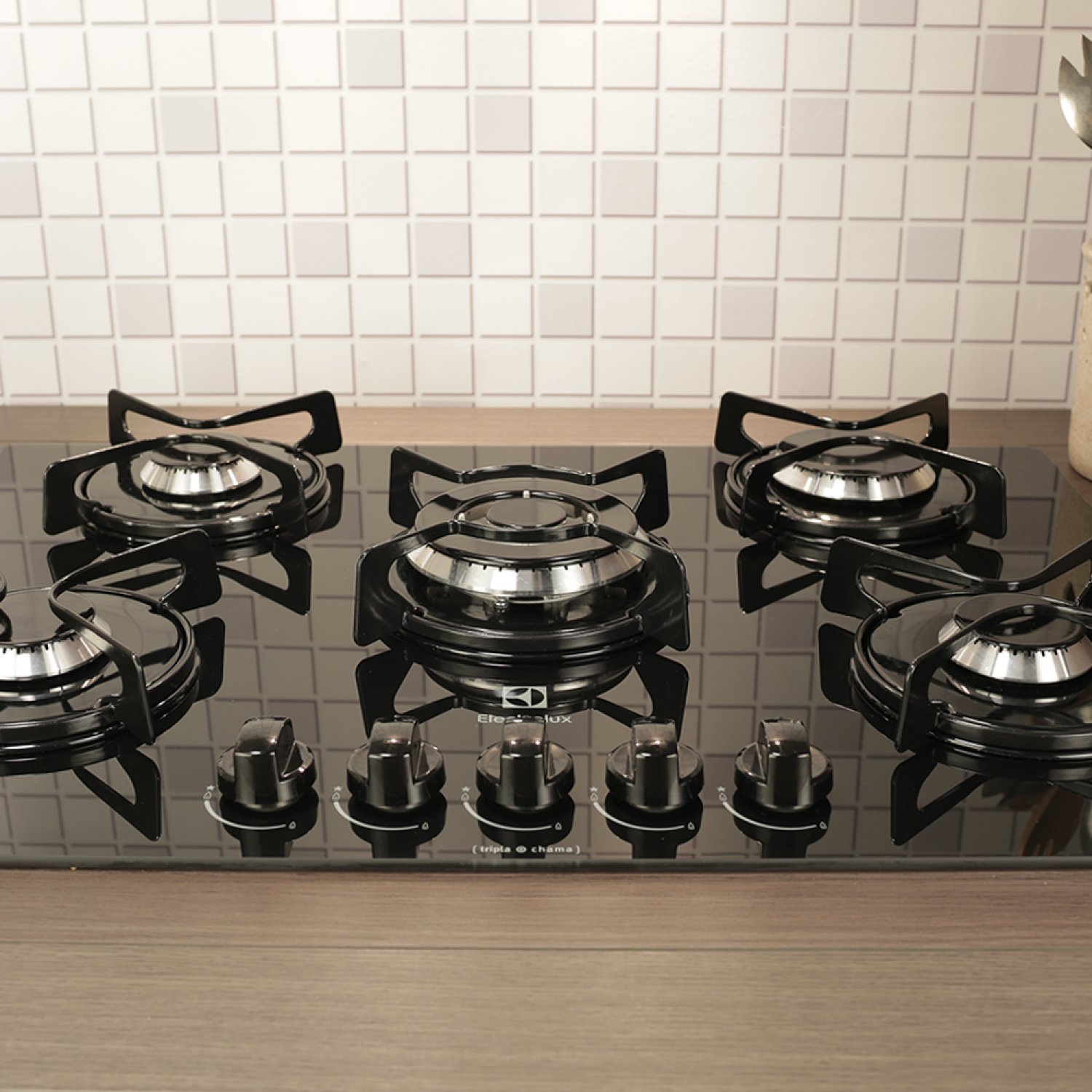 Cooktop Electrolux 5 Bocas a Gás Superautomático Tripla Chama Mesa em